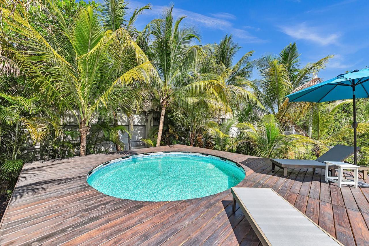 Welcome To Paradise! Secluded 4 Bed, 3 Bath, Pool フォート・ローダーデール エクステリア 写真